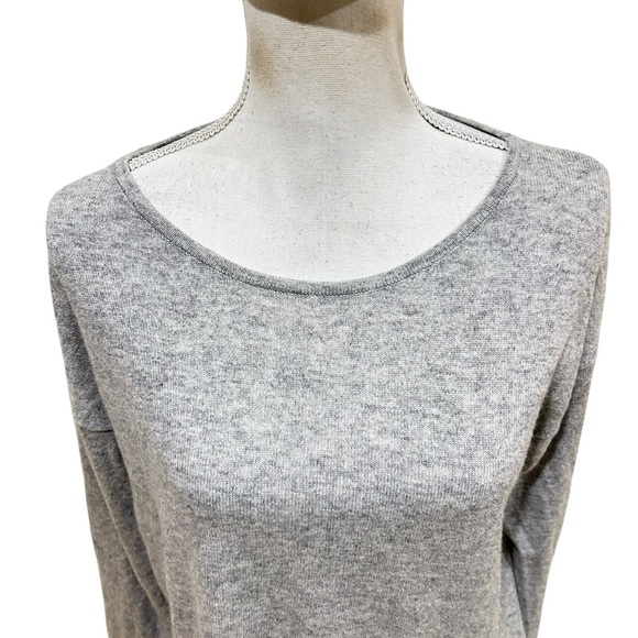 The Cashmere Project Gray scoop Neck 100% cashmere lightweight Sweater sz large - Picture 5 of 9